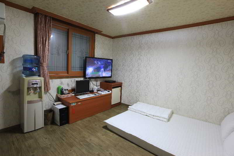 Busan Inn Motel Екстериор снимка